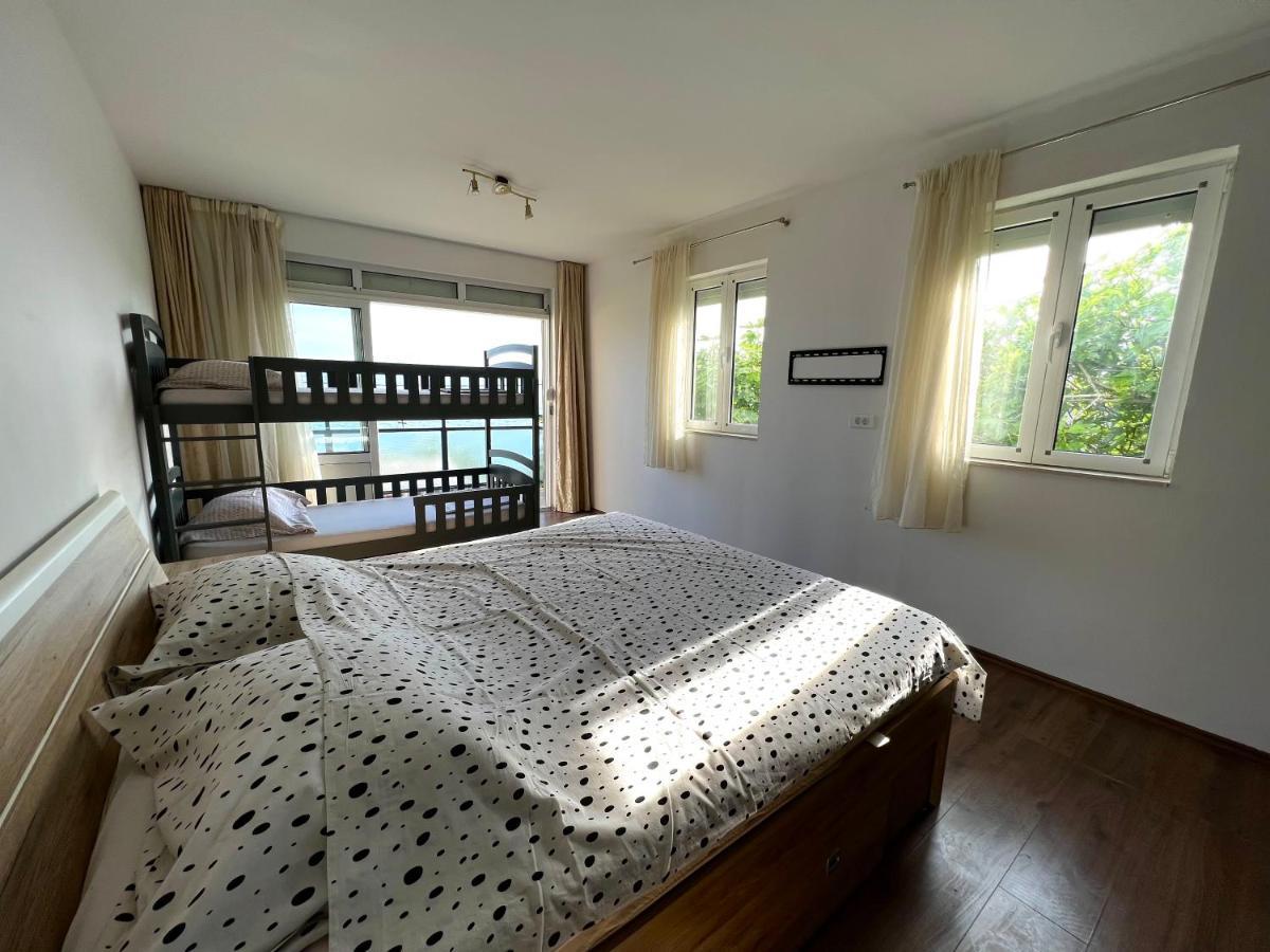Juma Apartment เยเซนิเซ ภายนอก รูปภาพ